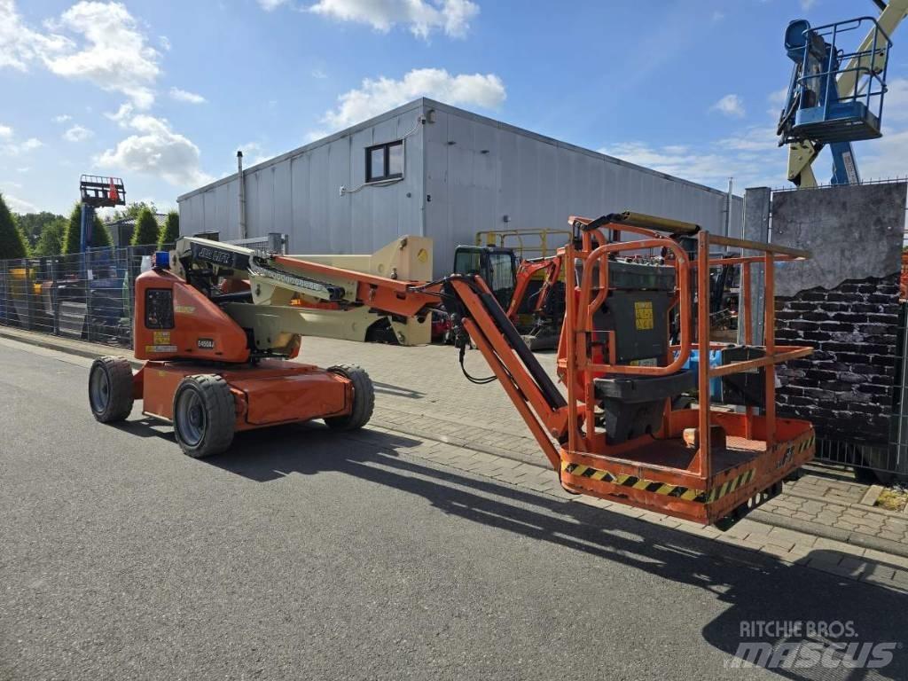 JLG E 450 AJ Articulated boom lifts
