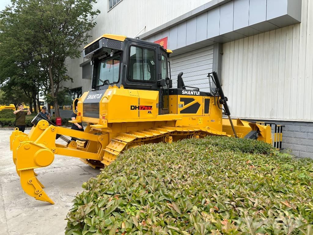 Shantui DH 17 Crawler dozers
