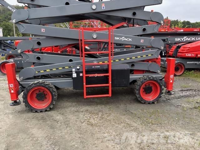 SkyJack SJ9664RT Scissor Lifts
