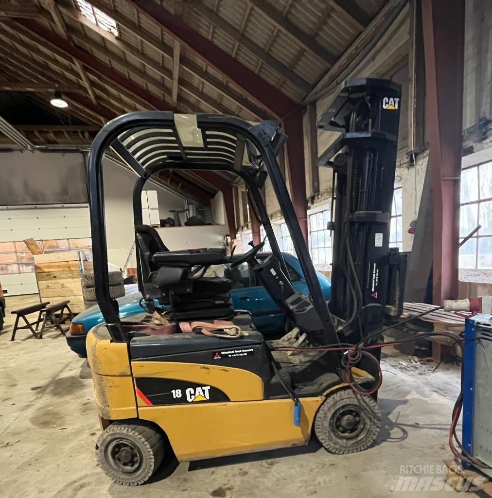 CAT EP 18 Electric Forklifts