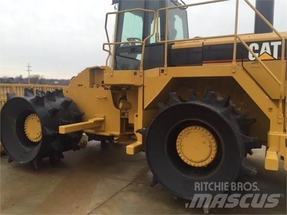 CAT 826G II Landfill compactors