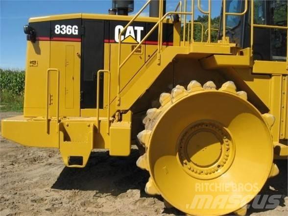 CAT 836G Landfill compactors