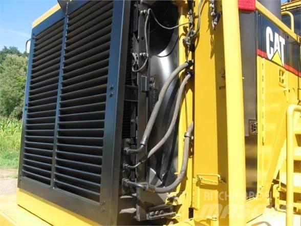 CAT 836G Landfill compactors