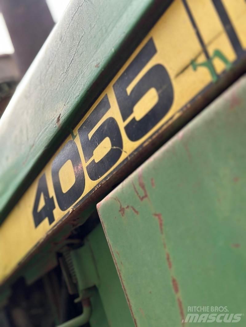 John Deere 4055 Tractors
