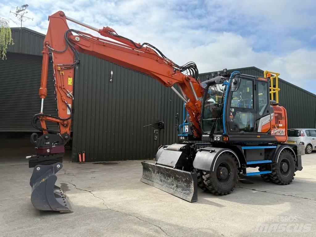 Hitachi ZX 135 W-7 Wheeled Excavators