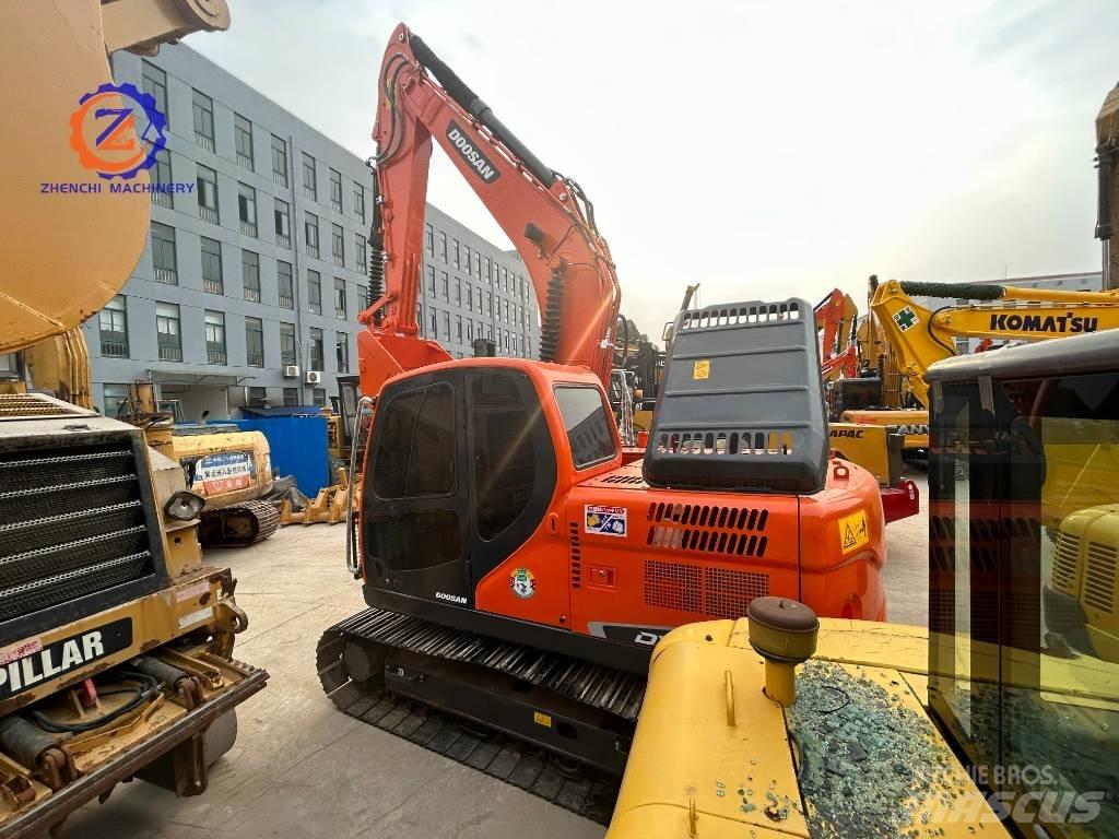 Doosan DX 150 Mini excavators  7t - 12t