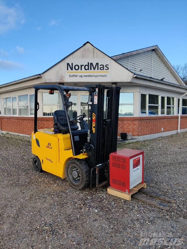 GS Lift FB25 Electric Forklifts