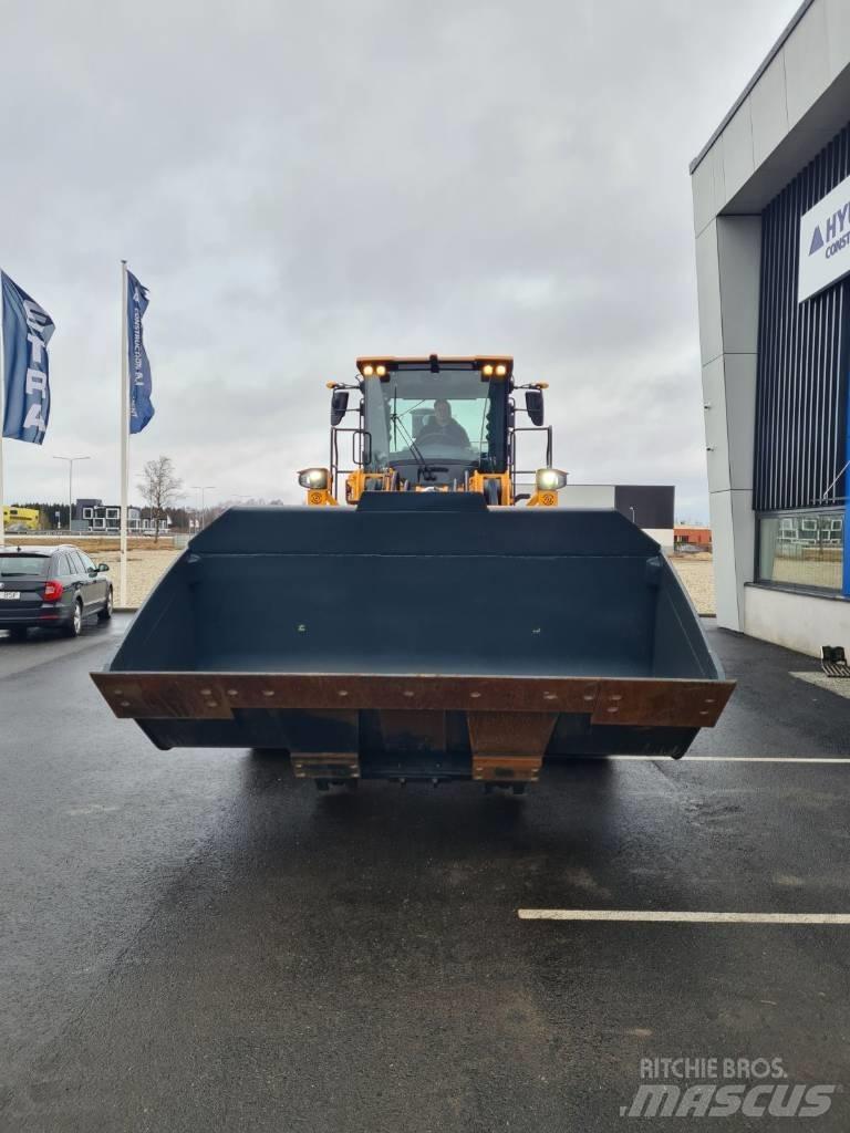 Hyundai HL970A Wheel Loaders