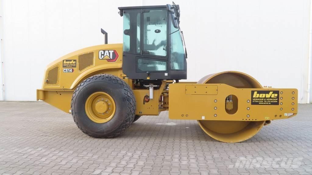 CAT CS14 Single drum rollers
