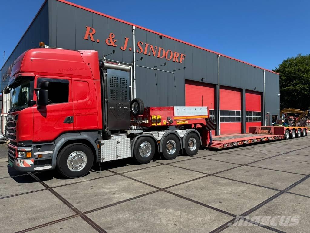 Scania R580 LA 8x4 Conventional Trucks / Tractor Trucks