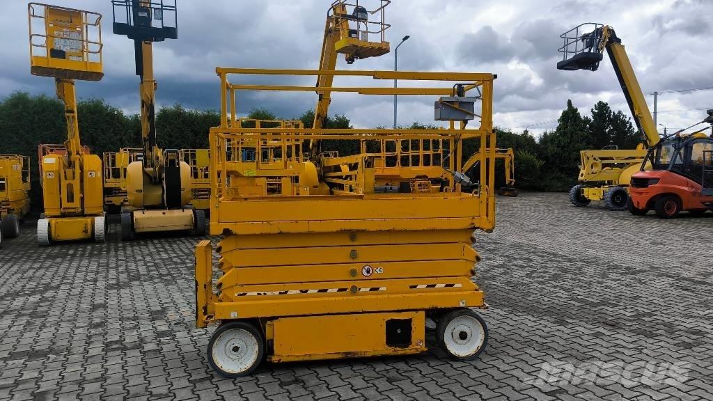 SkyJack SJ III 3226 Scissor Lifts