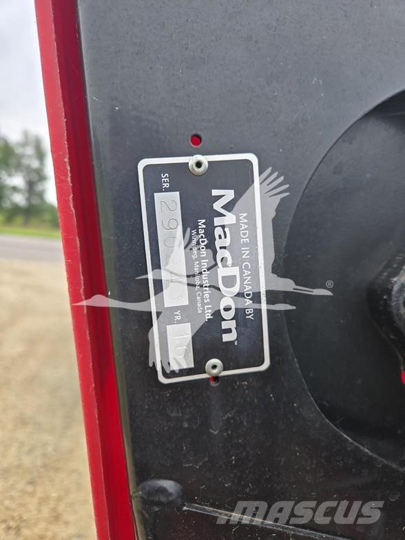 MAC DON FD75 Harvester Headers