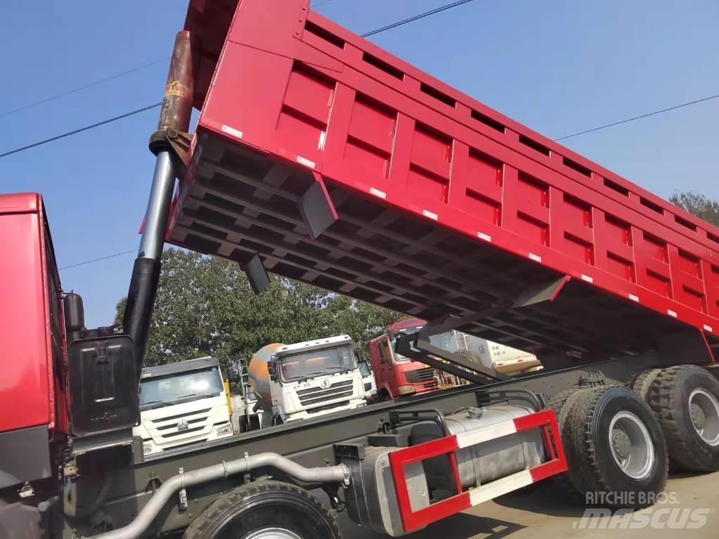 Howo 371 8x4 Dump Trucks
