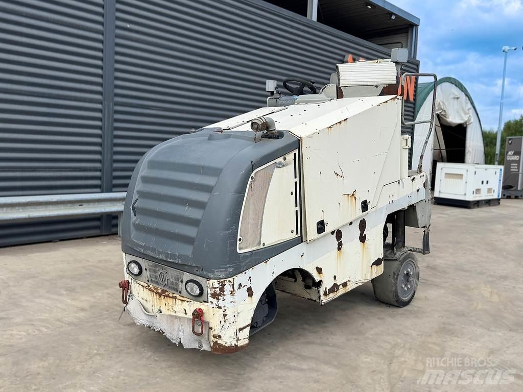 Wirtgen W 50 DC Asphalt cold milling machines