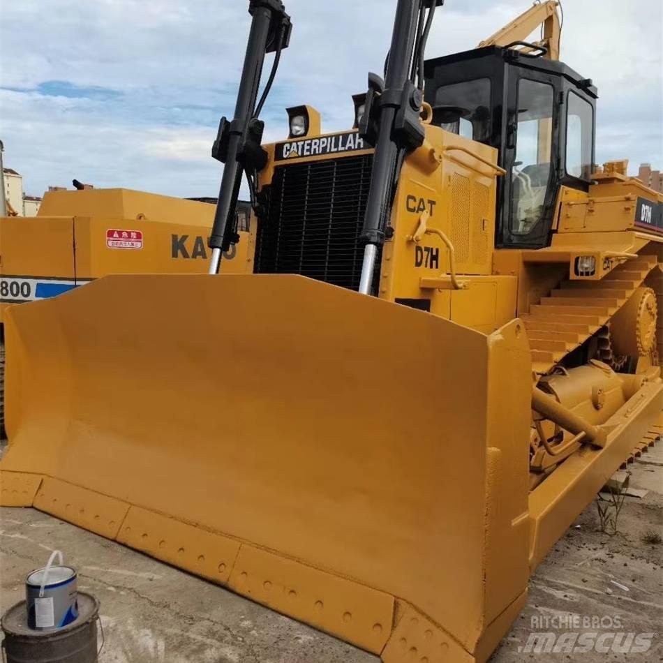 CAT D 7H Crawler dozers