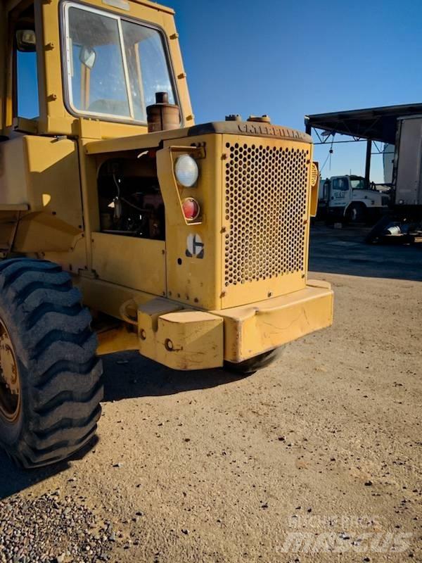CAT 920 Wheel Loaders