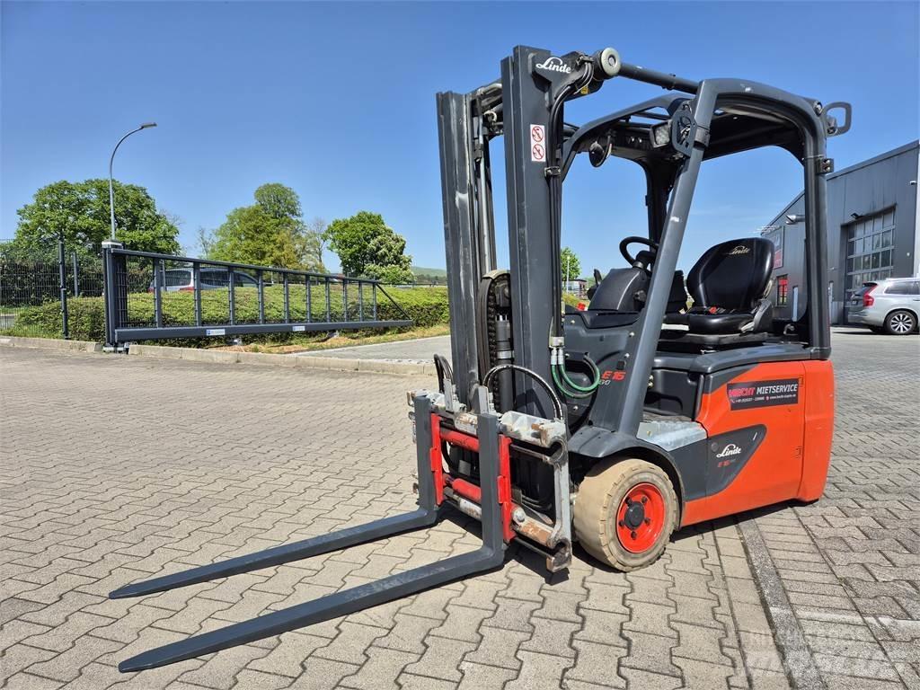 Linde E16C-02 Electric Forklifts