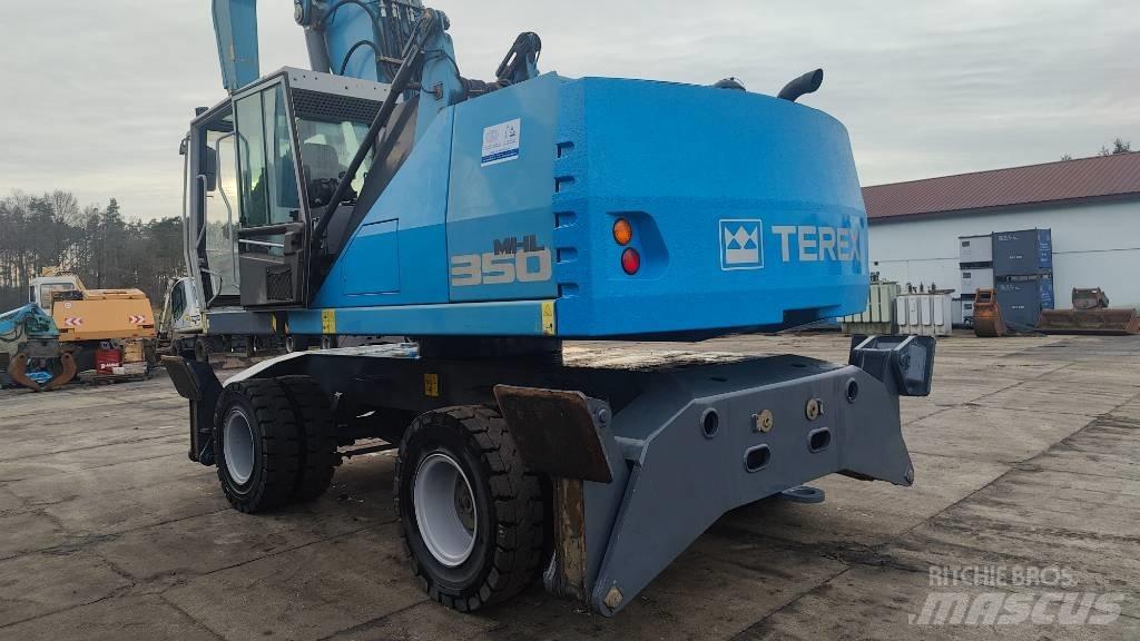 Fuchs MHL 350 E Waste / Industry Handlers