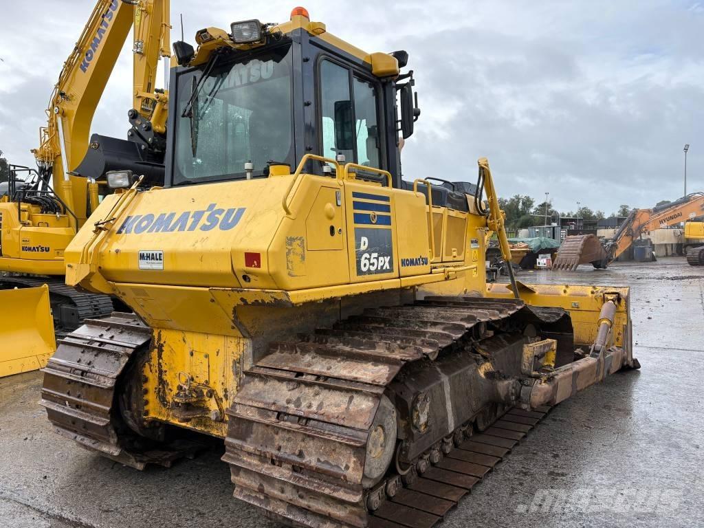 Komatsu D65PX-18 Crawler dozers
