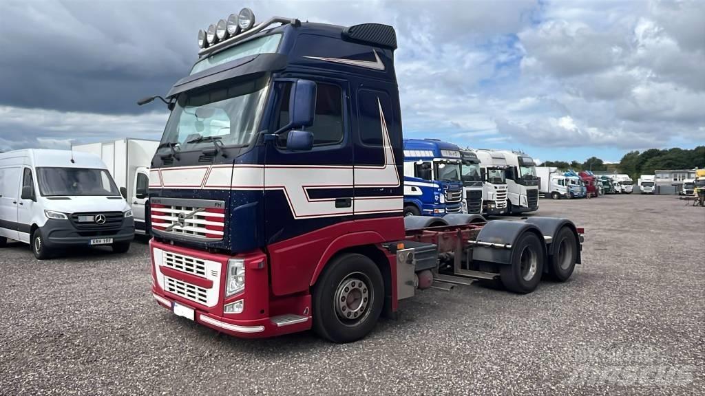 Volvo VOLVO FH 6*2 Cab & Chassis Trucks