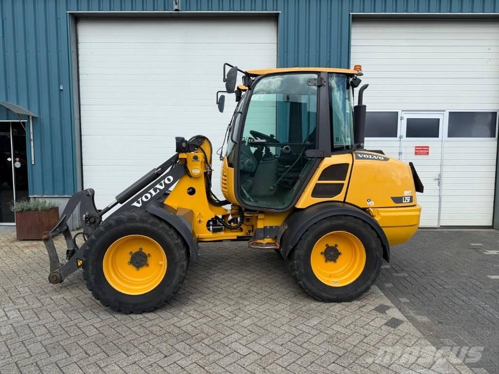 Volvo L 25 F Wheel Loaders