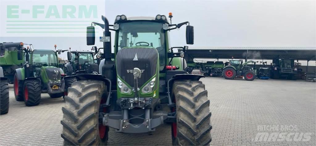 Fendt 828 Tractors