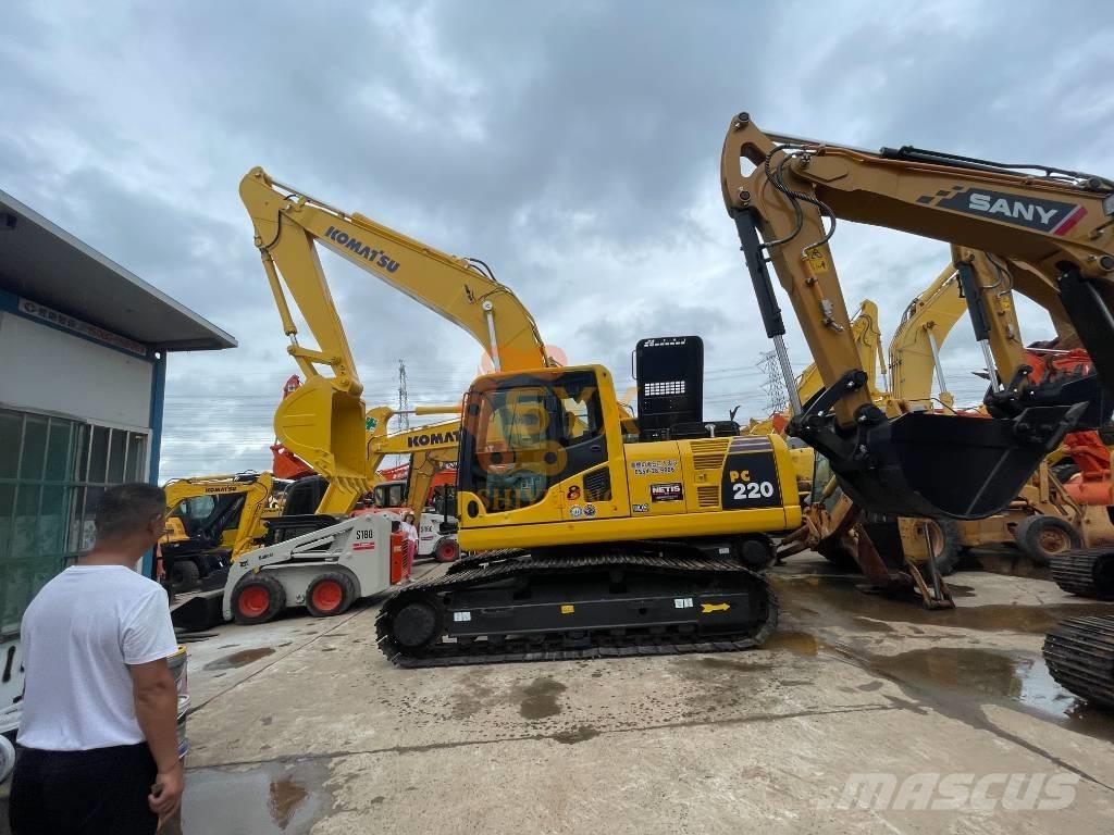 Komatsu PC 200 Crawler Excavators