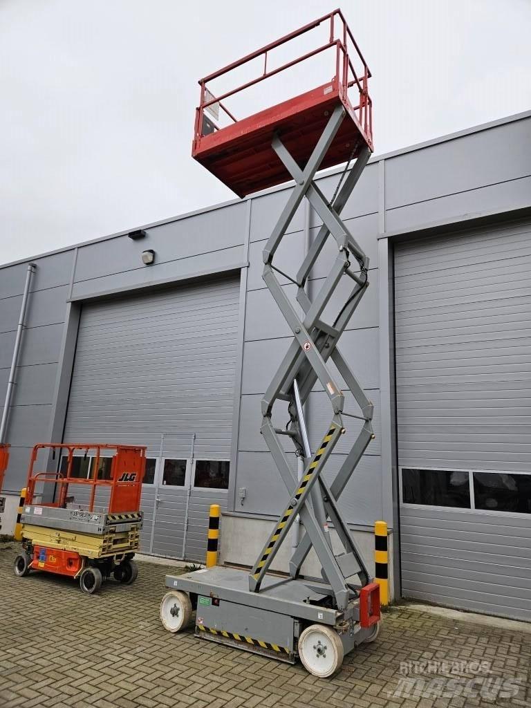 SkyJack SJ 4620 Scissor Lifts
