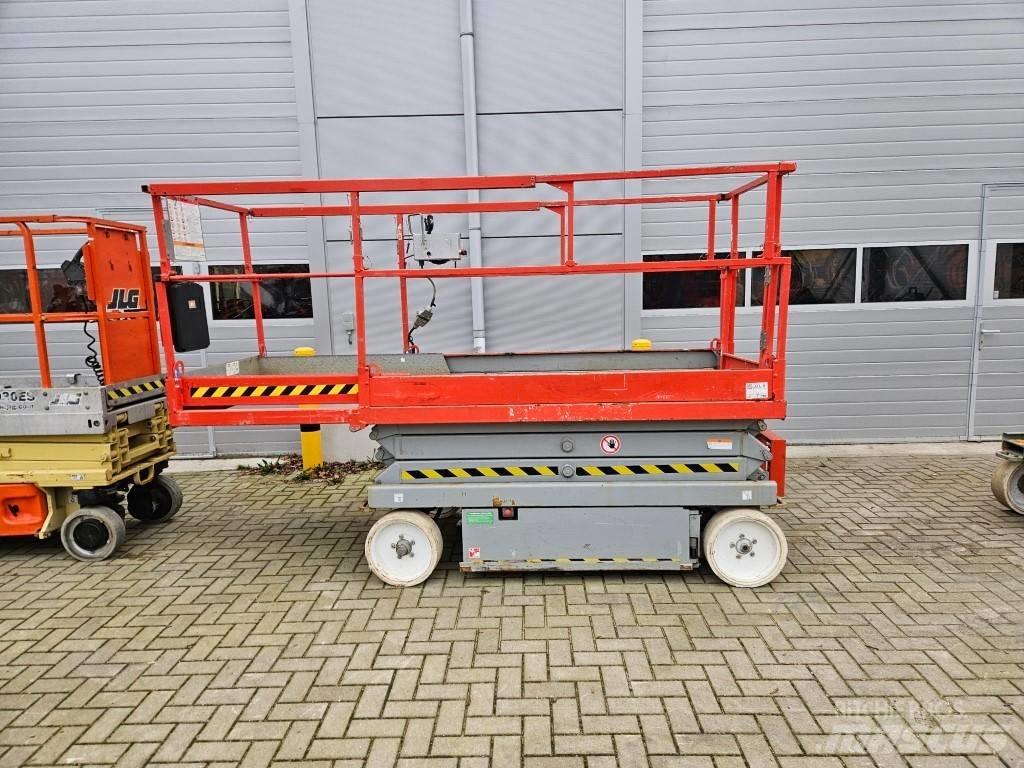 SkyJack SJ 4620 Scissor Lifts