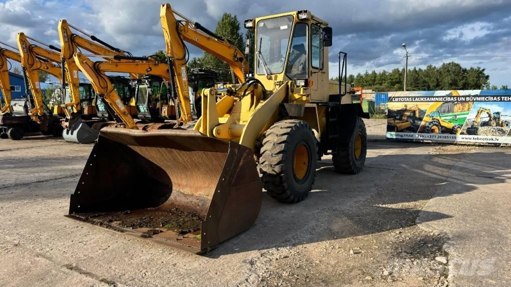 Komatsu WA 200 Wheel Loaders