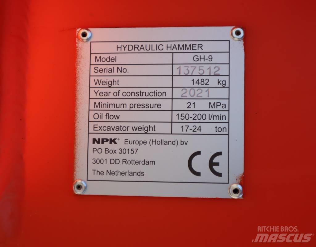 NPK GH-9 E. 17-24 t Hammers / Breakers