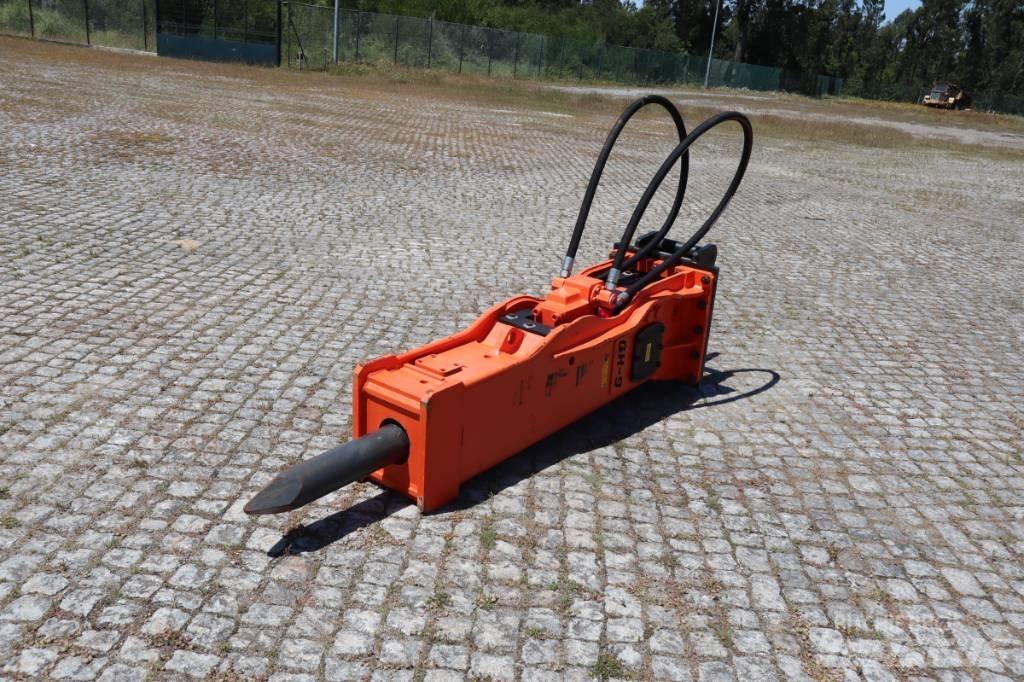 NPK GH-9 E. 17-24 t Hammers / Breakers