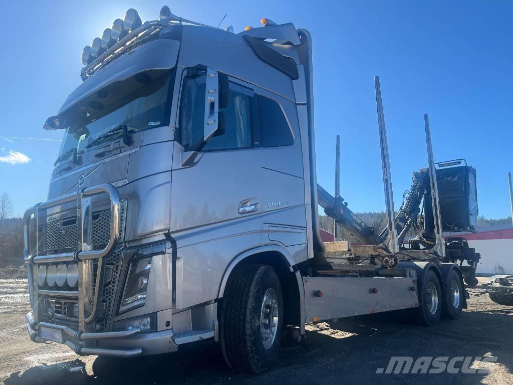 Volvo FH 16 750 Log trucks