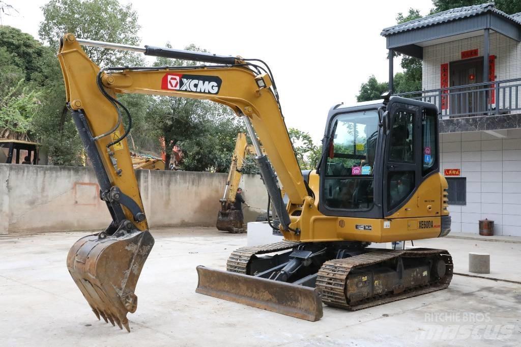 XCMG XE 60 DA Mini Excavators <7t (Mini Diggers)