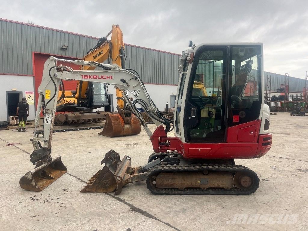 Takeuchi TB 230 Mini Excavators <7t (Mini Diggers)