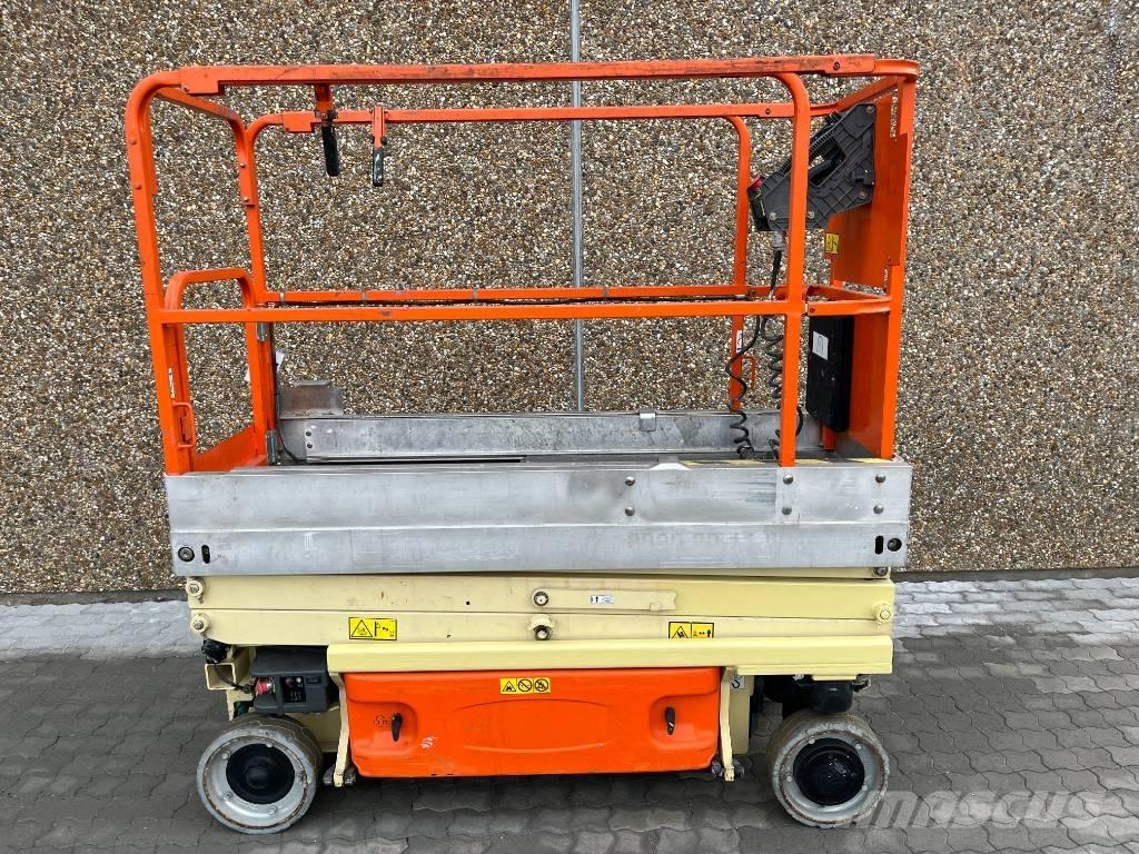 JLG 1930 ES Scissor Lifts