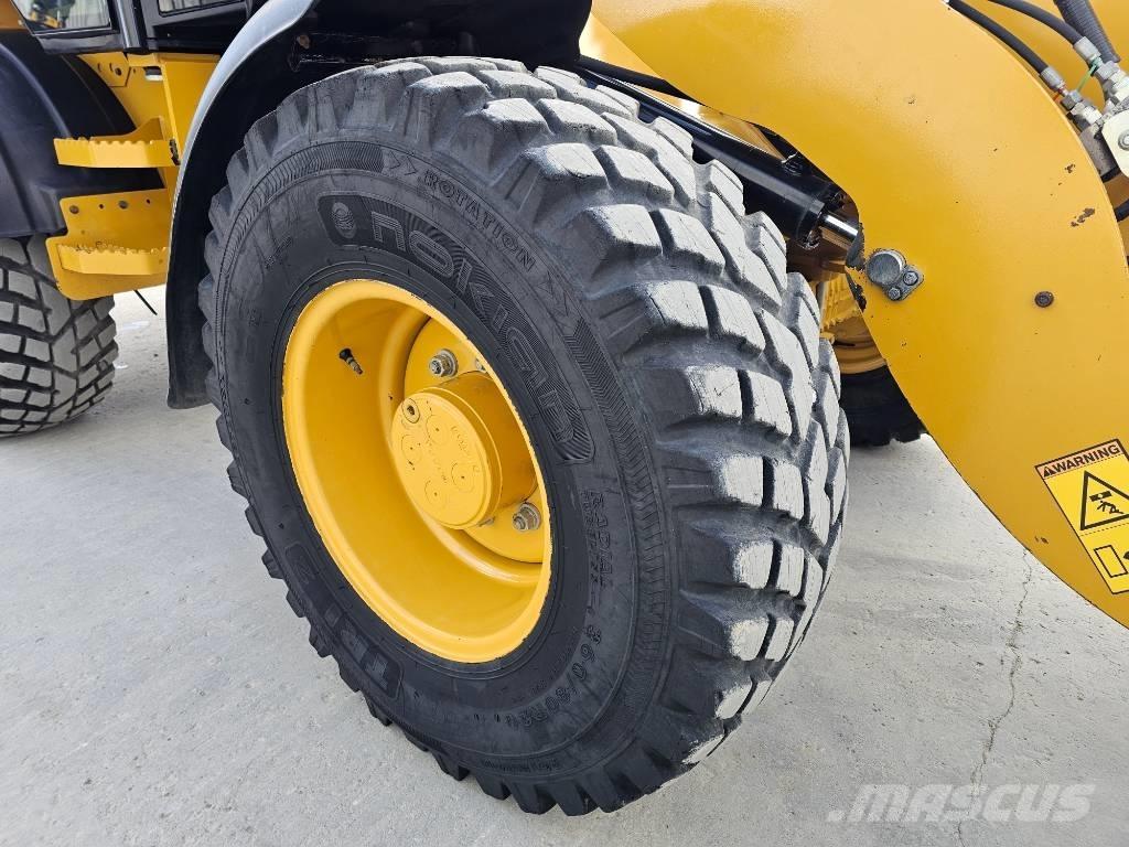 CAT 908M Wheel Loaders
