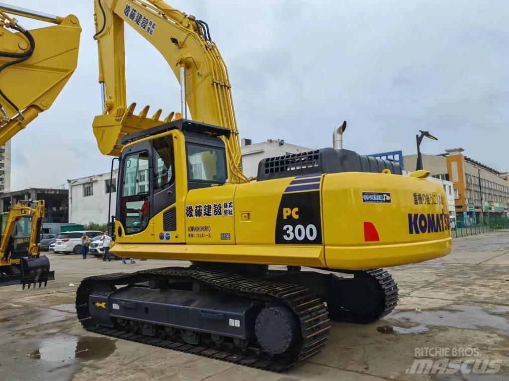 Komatsu PC 300 Crawler Excavators