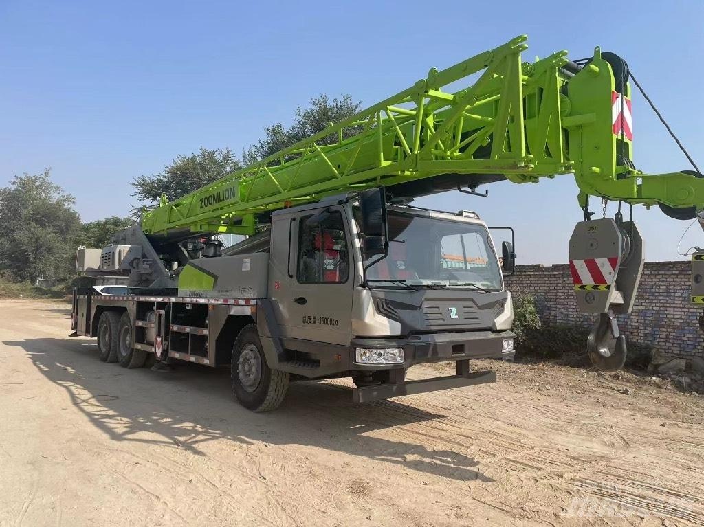 Zoomlion ZTC350H Mobile and all terrain cranes