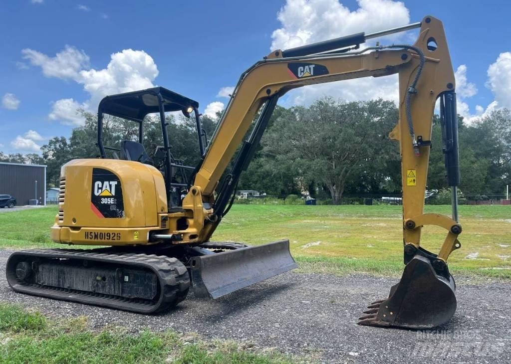 CAT 305E2 CR Mini Excavators <7t (Mini Diggers)