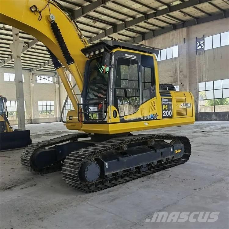 Komatsu PC200-8 Crawler Excavators