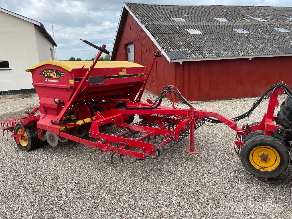 Väderstad Rapid300S Farm Drills