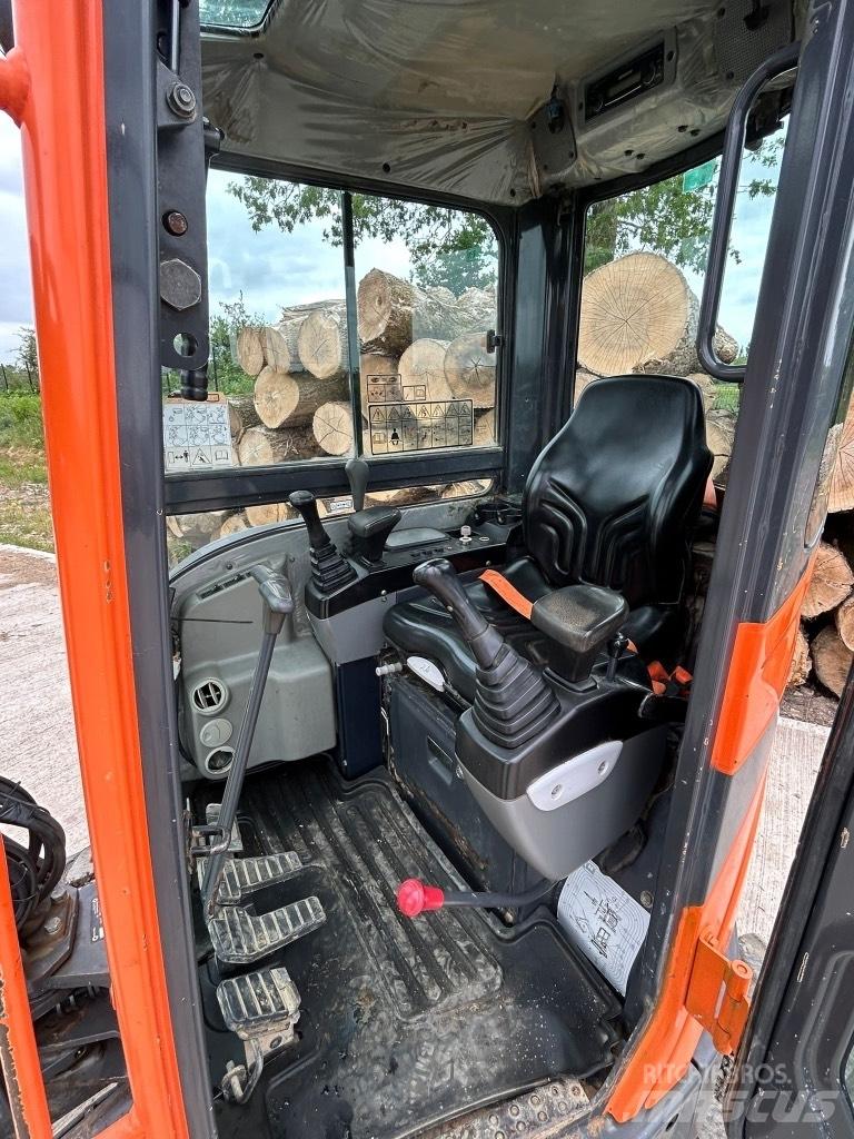 Doosan DX 27 Z Mini Excavators <7t (Mini Diggers)