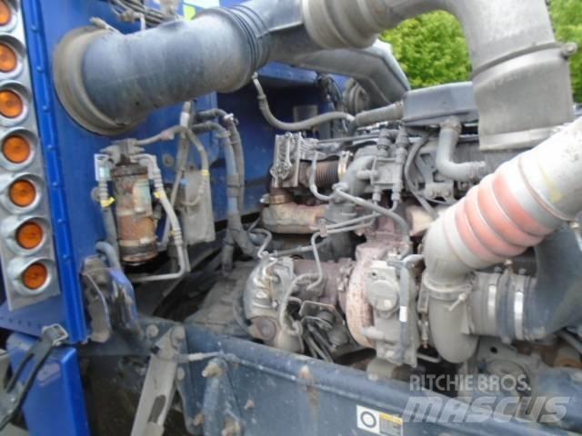Peterbilt 389 Conventional Trucks / Tractor Trucks