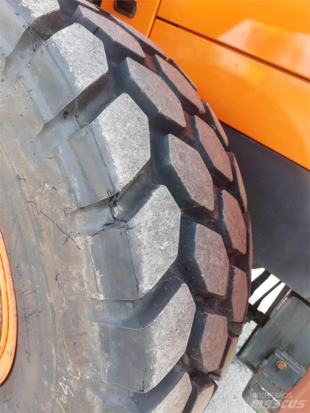 Doosan DL220-5 Wheel Loaders