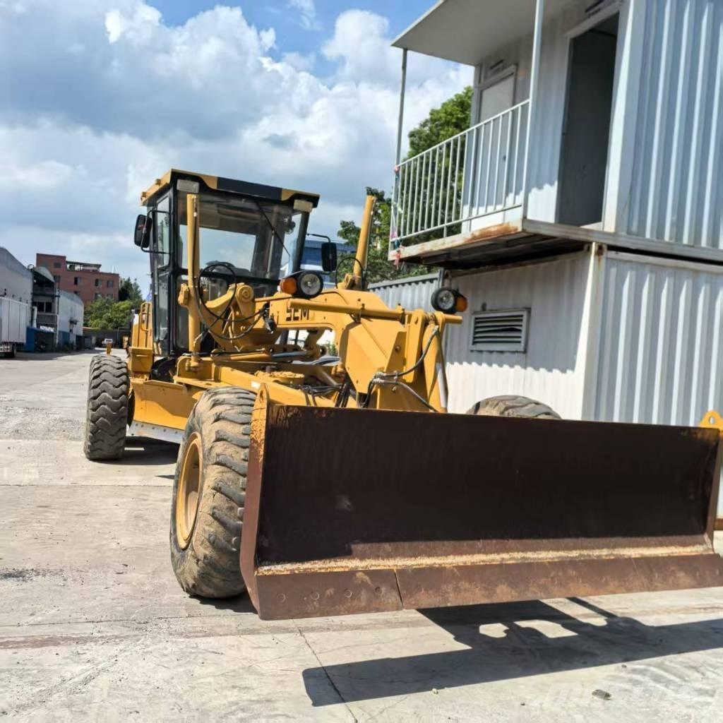 SEM 919 Motor Graders