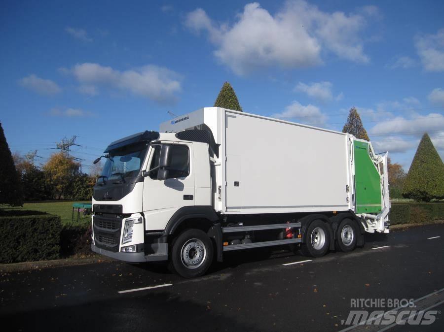Volvo BM FM 330pk Garbage Trucks / Recycling Trucks
