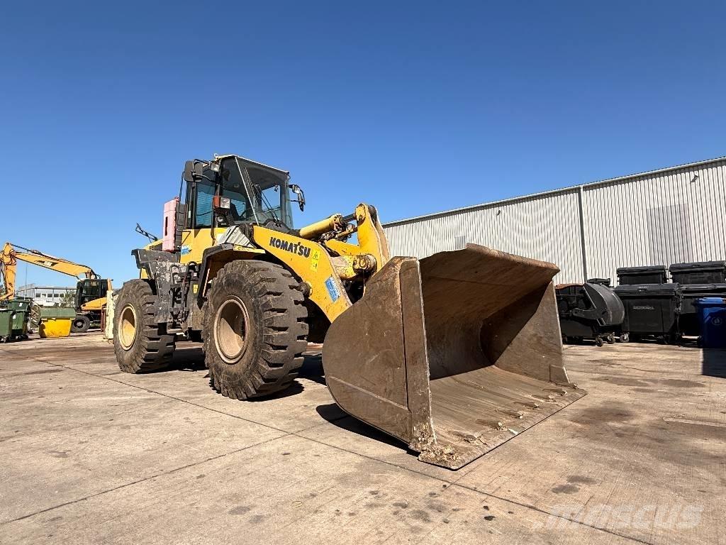Komatsu WA 320-6 Wheel Loaders