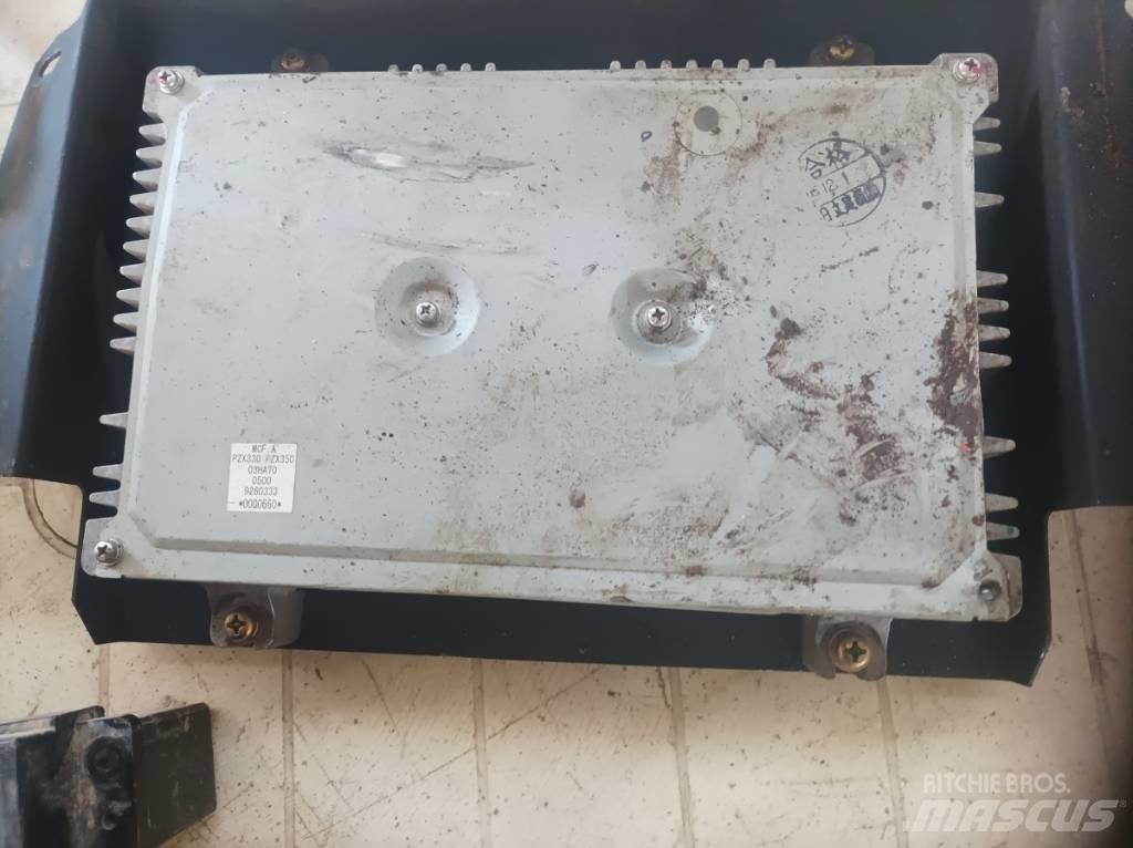Hitachi ZX 350 LC-6 Electronics