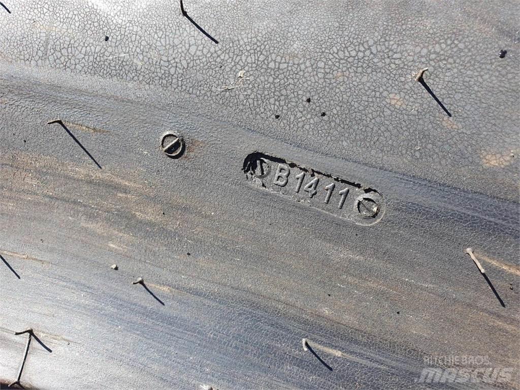 BKT 420/85R30 Tires, wheels and rims